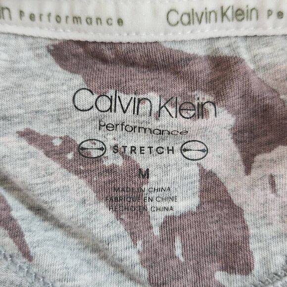 Calvin Klein Gray Athletic Tee Size Medium Gray and Pink Print Long Sleeve Tee - Picture 7 of 8